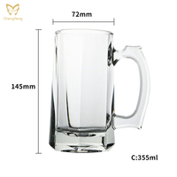 Vente en gros de chope en verre à bière classique de style allemand avec poignée lourde pour hôtels, pubs et bars locaux