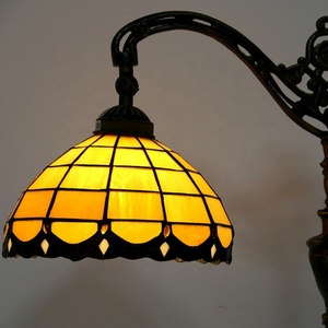 Lampe sur pied LongHuiJing 10 pouces, abat-jour en forme de tulipe européenne, lampe de lecture pour salon, lampe sur pied en verre teinté artistique - Product Image 6