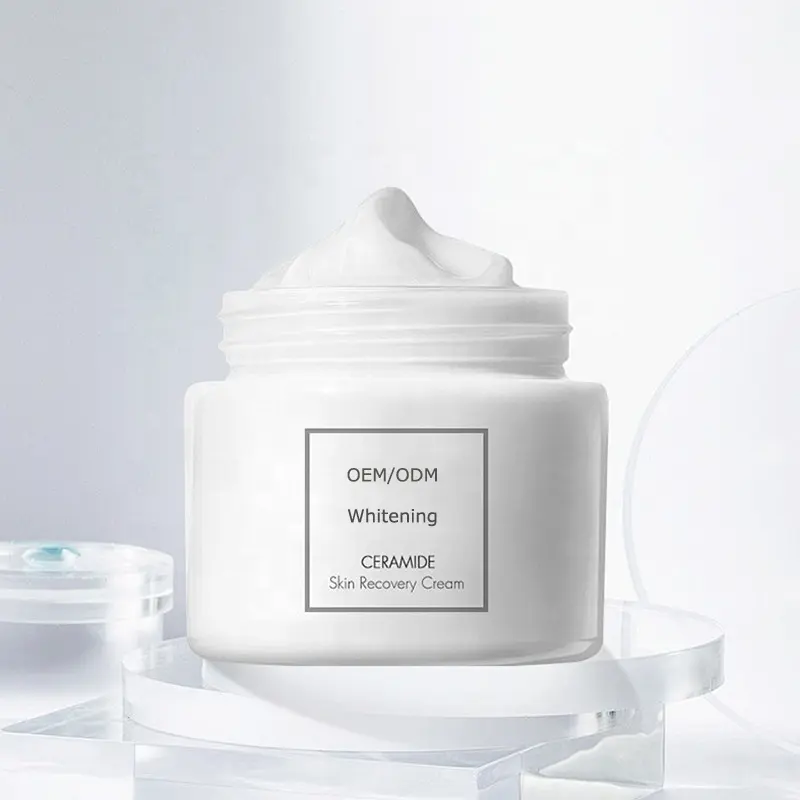 Kostenloses Design Logo natürliche vegane koreanische Hautpflegeprodukte bio-Bleiche Gesichtscreme Aufhellungscreme
