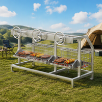Barbecue au charbon de bois argentin Santa Maria commercial avec trois grilles de cuisson réglables par manivelle pour barbecue en plein air