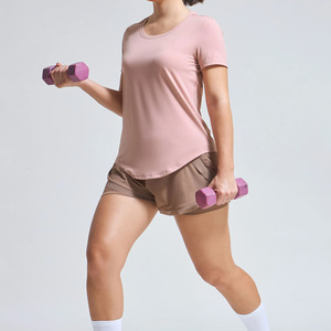 T-shirt de sport pour femme de haute qualité, personnalisable OEM, 100% léger, vierge, sur mesure, pour le fitness - Product Image 2