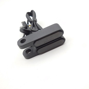 Accesorios para Motos, Manillar de Scooter Eléctrico con Intermitentes Secuenciales y Luz Diurna, Intermitentes LED Metálicos - Product Image 2