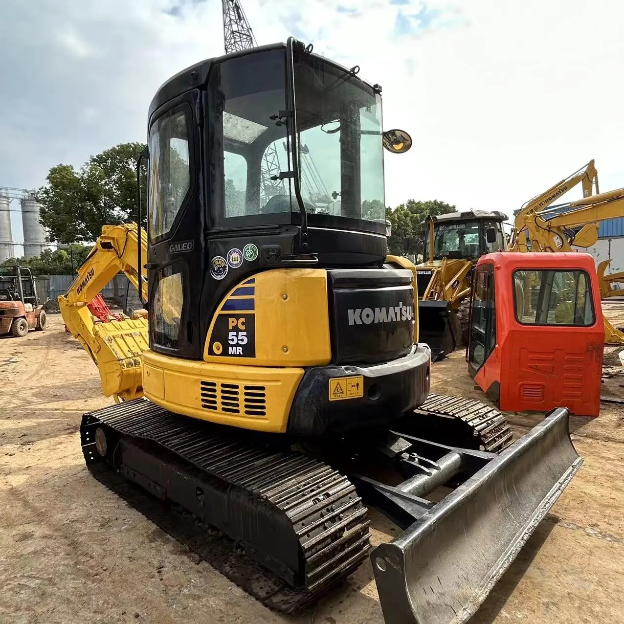 Komatsu รถขุดมือสองของญี่ปุ่นรถขุดขนาด55 MR-2รถขุดมือสอง PC55