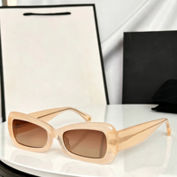 Lunettes de soleil rétro carrées UV400 à monture intégrale avec verres dégradés, unisexes pour adultes, mode or rouge/marron, protection solaire de haute qualité
