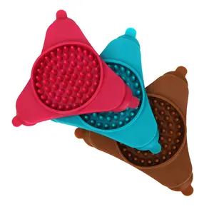 Non-Slip Dog Lick Pad Silicone Pet Feeding Product Dog Lick Mat With Suction Cup Factory