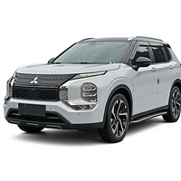 2023 Mitsubishi Outlander ES Aspire SUV, передний привод, АКПП, левый руль, темный кожаный салон, шины R19, камера заднего вида