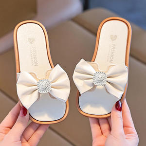 Ciabatte Estive per Bambine 2025, Nuove Pantofole alla Moda con Suola in PVC Morbida Antiscivolo e Fiocco, Scarpe da Spiaggia per <span class=keywords><strong>Bambini</strong></span> - Product Image 3