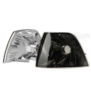 Feux de signalisation d'angle gauche et droit de voiture avec lentilles 4 couleurs pour BMW Série 3 E36 4 portes 1992-1998 63138353279/63138353280 - Product Image 2