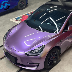 Vinilo Adhesivo para Automóviles PET TPU Ovilla Morado Metálico Líquido de Alto Brillo, Vinilo para Envolver Automóviles - Product Image 1