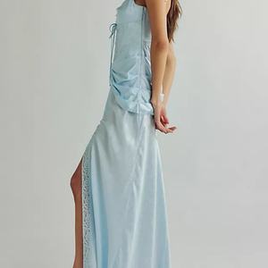 เดรสยาวแบบใหม่ปี 2025 สำหรับผู้หญิง คอวี แต่งระบาย ผ้ามันวาว แฟชั่นลำลอง เซ็กซี่ แต่งเชือกผูก สีฟ้า - Product Image 2