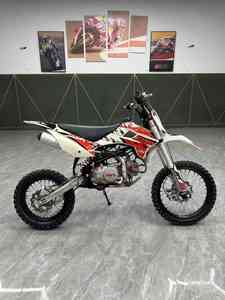 Motor Off-Road Huayang TY150 dengan Tenaga Knalpot yang Kuat, Mesin <span class=keywords><strong>150cc</strong></span>, Kecepatan Maksimum 120km/jam - Model Mewah Bekas - Product Image 3