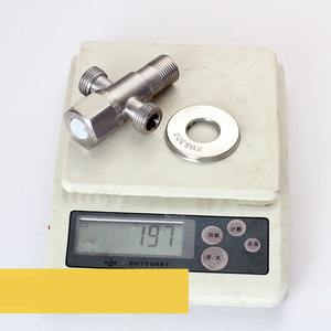 Válvula angular de acero inoxidable 304, válvula de cierre de agua con rosca macho de 1/2 pulgada para uso general - Product Image 3