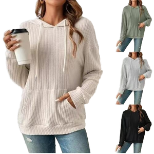 Sudadera con Capucha Casual y Transpirable para Mujer, con Logotipo Frontal, Tejida, con Bolsillo Canguro y Cordón Ajustable, Estilo Otoñal - Product Image 1
