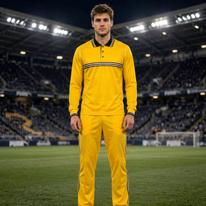 ชุดวอร์มสีเหลืองสำหรับผู้ชาย เสื้อแขนยาวคอกลม กางเกงขายาว ลายเรขาคณิต ชุดกีฬา สามารถสั่งพิมพ์ลายได้ - Product Image 1