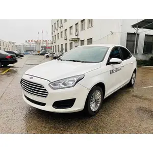 Bon prix d'occasion Ford Escort 2017 1.5L Voitures d'occasion à essence bon marché en Chine Voitures d'occasion à vendre