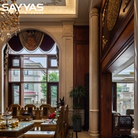 Système de fenêtres en bois recouvert d'aluminium SAYYAS avec verre isolant à l'argon, vitrage trempé super clair et finition extérieure durable