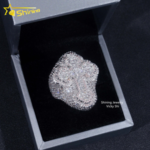 Envío rápido Iced Out Hip Hop Ring Hombres Moda Latón Cubic CZ Diamond Cross Ring Estilo <span class=keywords><strong>de</strong></span> lujo Anillos <span class=keywords><strong>de</strong></span> compromiso <span class=keywords><strong>de</strong></span> boda - Product Image 4