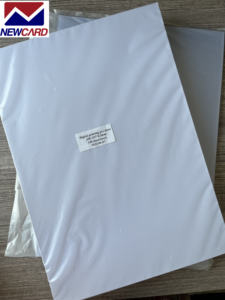 <span class=keywords><strong>Feuille</strong></span> <span class=keywords><strong>imprimable</strong></span> numérique Konica 0.32mm <span class=keywords><strong>feuille</strong></span> de carte PVC blanche <span class=keywords><strong>feuille</strong></span> de PVC d'impression <span class=keywords><strong>laser</strong></span> - Product Image 4