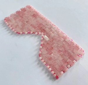 Herramientas de belleza para relajación en spa: máscara de jade frío de cuarzo rosa, masajeador, almohadillas refrescantes para ojos - Product Image 1