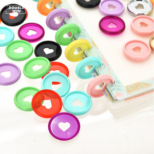 <span class=keywords><strong>Anneaux</strong></span> de liaison en forme de cœur pour pc, couleur personnalisée, vente en gros, disque à bille - Product Image 5