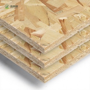 Panneaux <span class=keywords><strong>OSB</strong></span> Standard 18mm 1220*2440mm Direct Usine, Vente en Gros, Économiques, Imperméables, Panneaux à Flocons E1, Colle Sans Formaldéhyde, Marque Xinfushu - Product Image 4
