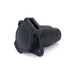 Connecteur d'adaptateur de <span class=keywords><strong>prise</strong></span> de <span class=keywords><strong>remorque</strong></span> à <span class=keywords><strong>7</strong></span> <span class=keywords><strong>broches</strong></span> <span class=keywords><strong>prise</strong></span> mâle <span class=keywords><strong>femelle</strong></span> électrique pour RV robuste - Product Image 5