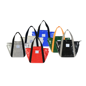 Sac isotherme imperméable pour pique-niques, garde les aliments et les boissons frais, SENDA, sacs isothermes réutilisables écologiques en Oxford - Product Image 1