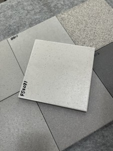 แผ่นกระเบื้องพอร์ซเลนสำหรับปูพื้นด้านนอกขนาด200x200มม. แผ่นปูพื้นทางเดินในห้างสรรพสินค้าหินซูเปอร์มาร์เก็ตกันลื่นทนทาน <span class=keywords><strong>R11</strong></span>ทั้งตัวเครื่อง - Product Image 2