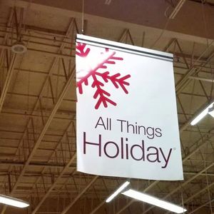 Pancarta Retráctil de Techo Personalizada de Gran Tamaño, Impresión de Pancartas Publicitarias para Exteriores, Fondo de Pancarta de Vinilo PVC - Product Image 1