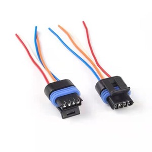 Adaptador de Enchufe para Motor de Ralentí Automotriz HAIDIE F263510 de 4 Pines, 12V 2A, Contactos de Cobre Hembra, Carcasa de Latón, Cable Negro de 15cm - Product Image 5