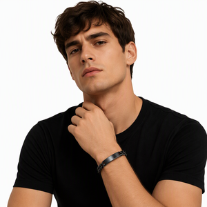 <span class=keywords><strong>Bracciale</strong></span> a catena cubana da uomo in acciaio inossidabile nero e <span class=keywords><strong>argento</strong></span> con logo hip hop personalizzato, <span class=keywords><strong>nome</strong></span> e lettere in oro, disponibile in diversi colori - Product Image 5