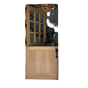 Porte d'entrée en bois massif de style ferme Qifan avec panneau en verre et quincaillerie noire, porte extérieure battante, surface finie - Product Image 4