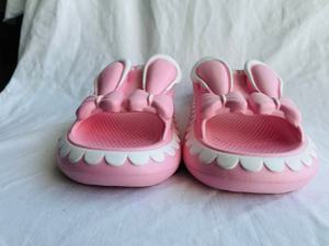 Ciabatte Infradito Rosa in EVA Antiscivolo con Punta Aperta, Ciabatte Estive da Casa, Taglie 37-40, Spessore Suola 40mm - Product Image 3