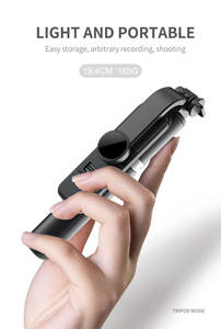 2024 nouveau prix bas en Stock usine directe <span class=keywords><strong>Q02S</strong></span> trépied sans fil monopode pliable avec obturateur de lumière de remplissage <span class=keywords><strong>Selfie</strong></span> <span class=keywords><strong>Stick</strong></span> - Product Image 2