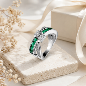 Anello Incrociato con Pietre Scintillanti Multicolore per Donne, Elegante Gioiello da Dito per Feste e Uso Quotidiano - Product Image 5