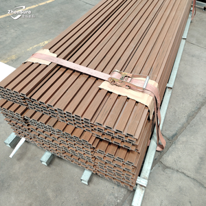 Matériau de construction innovant : la polyvalence des grilles en WPC co-extrudé - Product Image 5