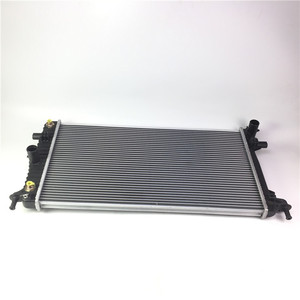 Pour Chery Jetour X70 Coupe <span class=keywords><strong>Plus</strong></span>/X70S EV/ X90 <span class=keywords><strong>plus</strong></span>/X95/I-DM pièces de rechange réservoir d'eau - Product Image 1