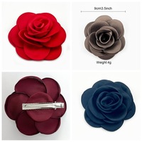 Pince à cheveux personnalisée en tissu satiné de 9 cm avec rose en satin superposée pour accessoire de coiffure, emballage cadeau pour vêtements