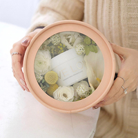 Vente en gros de magnifiques coffrets de fleurs de Roses rondes en carton, boîte postale pour cadeau de noël avec couvercle de fenêtre Transparent