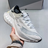 Chaussures de course de marathon unisexes légères pour adultes, respirantes, en maille et coton, avec amorti en EVA, semelle en caoutchouc antidérapante, pour longues distances