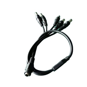 8 In 1 Dc Kabel 5.5Mm * 2.1Mm Mannelijk Naar Vrouwelijk Dc Voedingskabel 1 Tot 8 Splitter Kabel Voeding Voor <span class=keywords><strong>Cctv</strong></span> Systeem Camera - Product Image 2