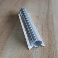Profil de dissipateur thermique en aluminium extrudé sur mesure, alliage 6061 6063, usinage CNC, radiateur anodisé, équipement électronique, OEM ODM