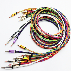 Fournisseur 3pin à 3.5mm <span class=keywords><strong>Jack</strong></span> Car Aux Usb Audio to <span class=keywords><strong>Jack</strong></span> Cable 3.5mm Aux Video Adapter Cord to Car Audio Cable pour <span class=keywords><strong>iphone</strong></span> - Product Image 3