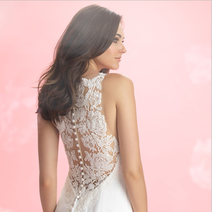 Robe de mariée Sexy en dentelle blanche unie avec traîne - Product Image 2
