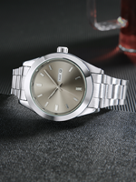 Montre classique de luxe en acier inoxydable avec aiguilles lumineuses, date, jour, étanche, mouvement à quartz, bracelet 22 mm, pour homme, style Old Money
