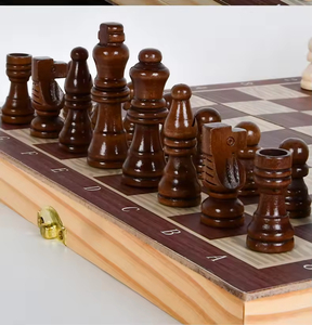 Set di <span class=keywords><strong>Scacchi</strong></span> Portatile Pieghevole per <span class=keywords><strong>Principianti</strong></span> e Bambini, Scacchiera Magnetica in Legno Massiccio - Product Image 3