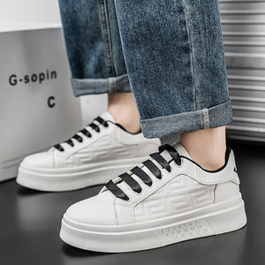 أحذية رياضية بتصميم جديد ، أحذية بيضاء ، مخصصة ، أحذية للمشي ، أحذية رياضية للرجال ، أحذية رياضية للرجال - Product Image 4