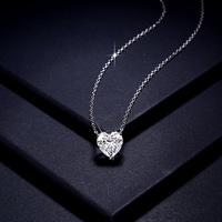 Kalung Berlian Moissanite Potongan Hati 2 Karat VVS D GRA Minimalis Perak Sterling 925 Berlapis Platinum Perhiasan Klasik untuk Wanita
