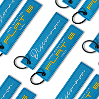 Nieuwe aanwinst: op maat gemaakte logo geborduurde motor sleutelhanger promotioneel cadeau met vlag geborduurde patch karabijnhaak sleutelhanger label