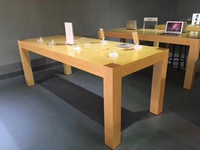 Présentoir de téléphone portable personnalisé, boîtier d'affichage moderne avec design de comptoir de magasin